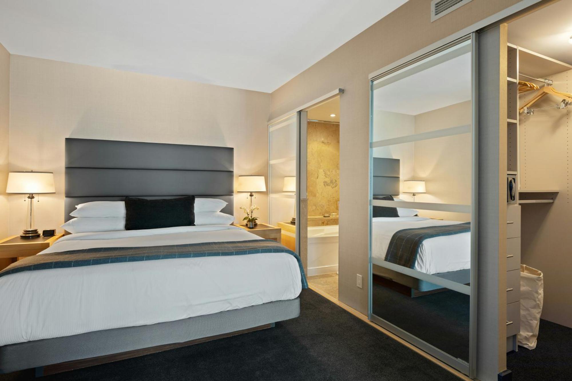 Hotel Ambience Plaza Jmd - Delhi Airport New Delhi Exteriör bild